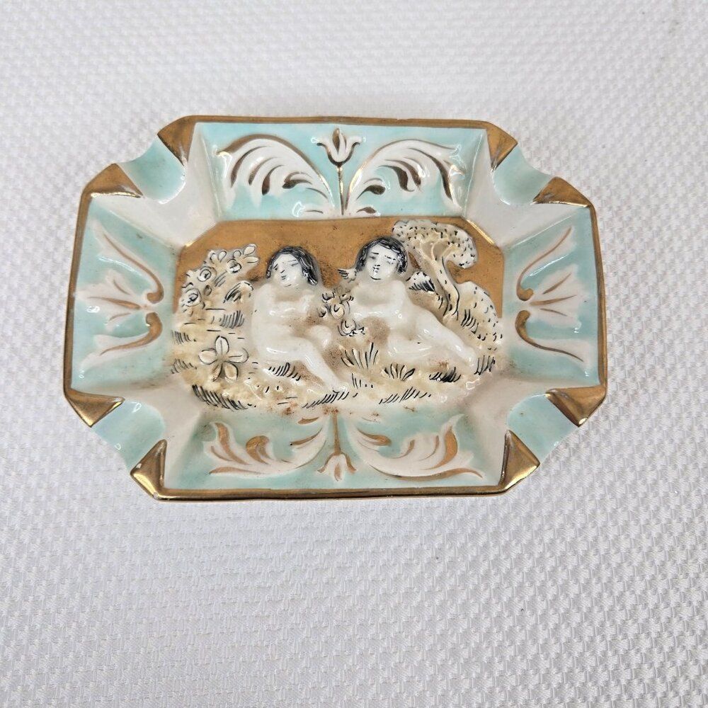 Vintage Italy Capodimonte Turquoise Porcelain Ashtray Cherubs Gold Leaf